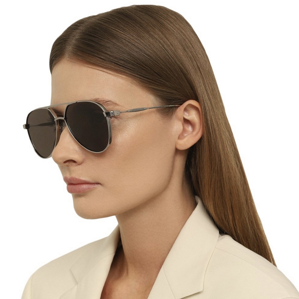 Alexander McQueen 0373S 001