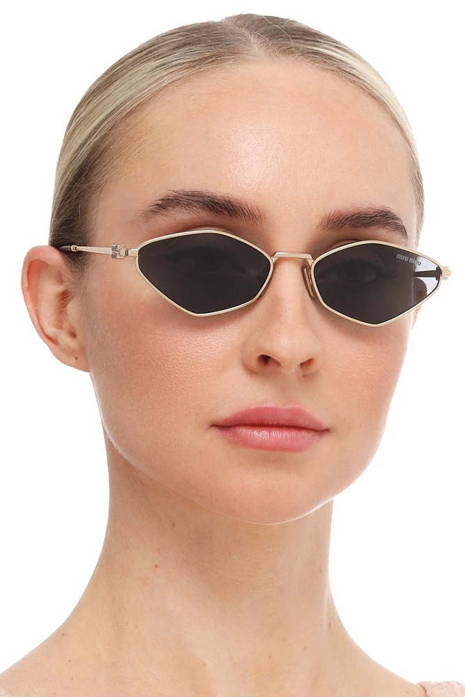 Miu Miu 56ZS ZVN5S0 56